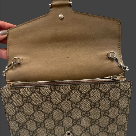 Gucci Dionysus GG Supreme Shoulder Wallet - Picture 4 of 5